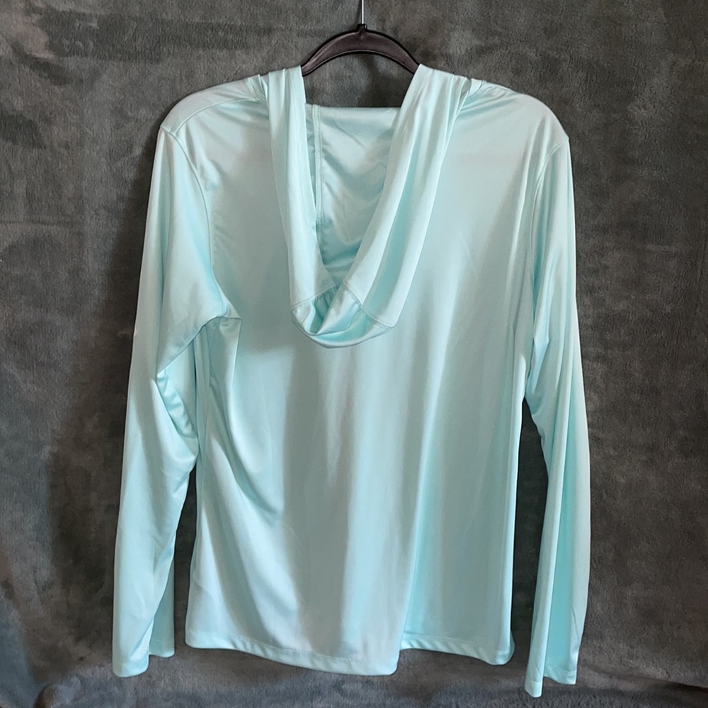 NWOT Columbia sportswear company woman’s pullover.  Size L - Picture 2 of 7